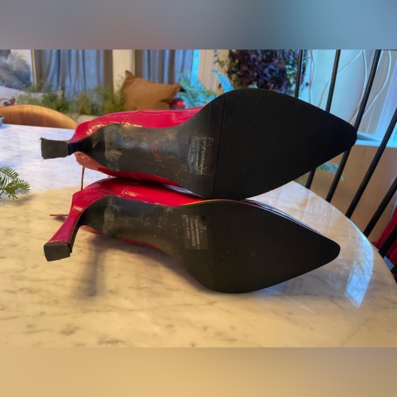 Patent leather pointed heeled boots - Picture 2 of 7